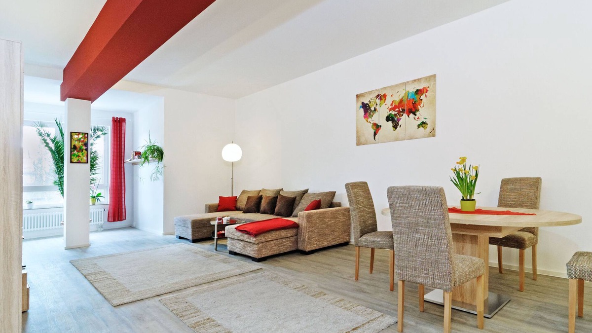 Friedrichshagen Condo | Large apartment near the forest, water and S-Bahn near Müggelsee