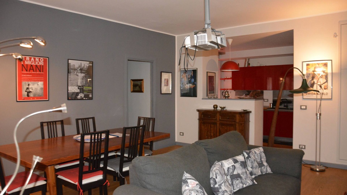 Centro Storico Apartment | Large apartment with 2 bedrooms and two bathrooms in PALAZZO SAN MATTEO