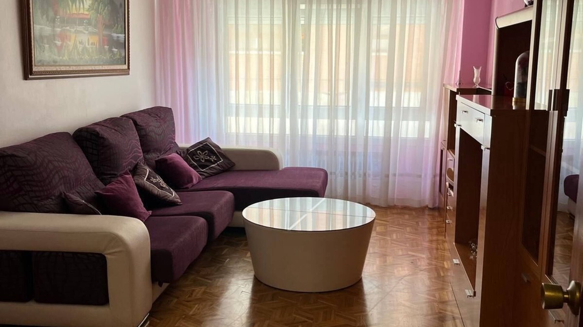 Gijon-Este Apartment | Large apartment with terrace, ideal for families or groups. Park next door.