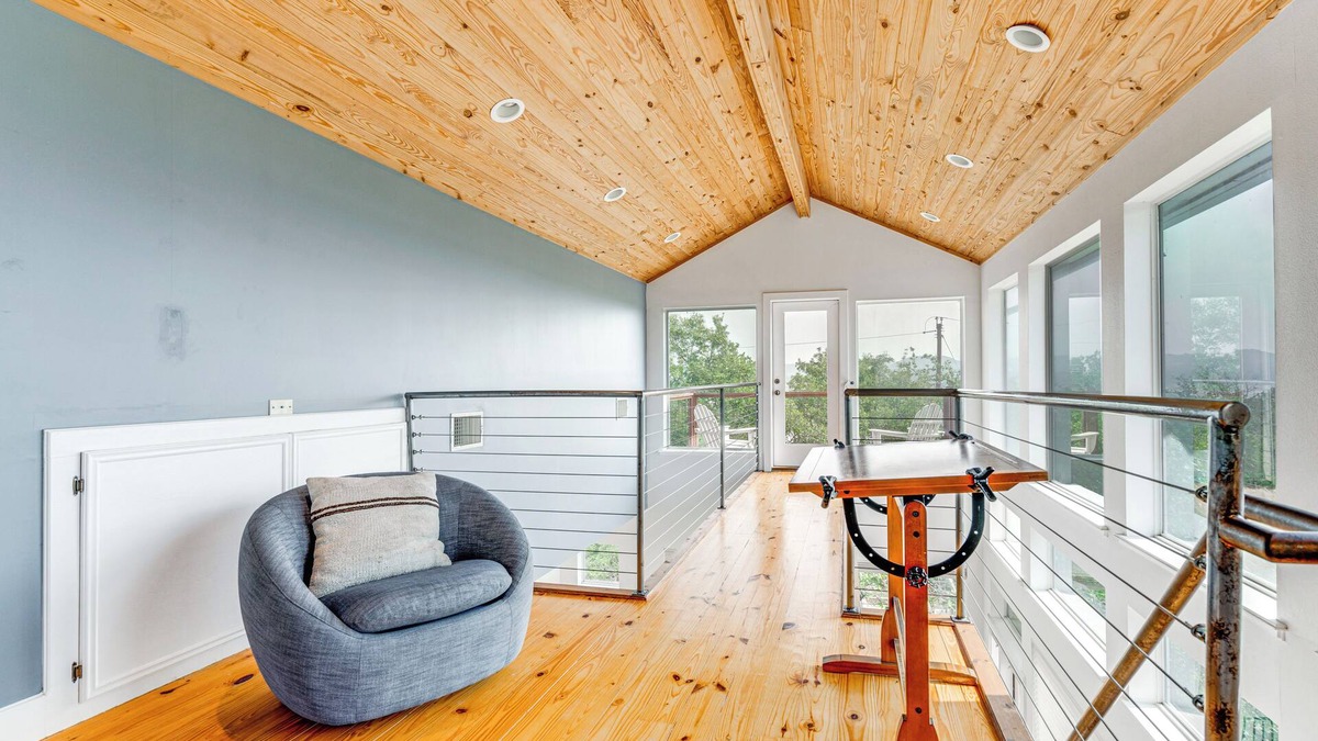 Hudson Bend House | Large Austin Home w/ Lake Travis Views & Fire Pit