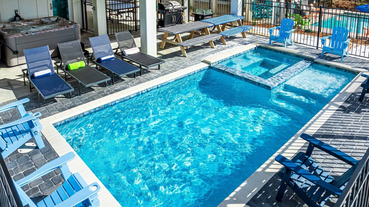 Cape San Blas House | Large Beachfront, Heated POOL & HOT TUB, Elevator