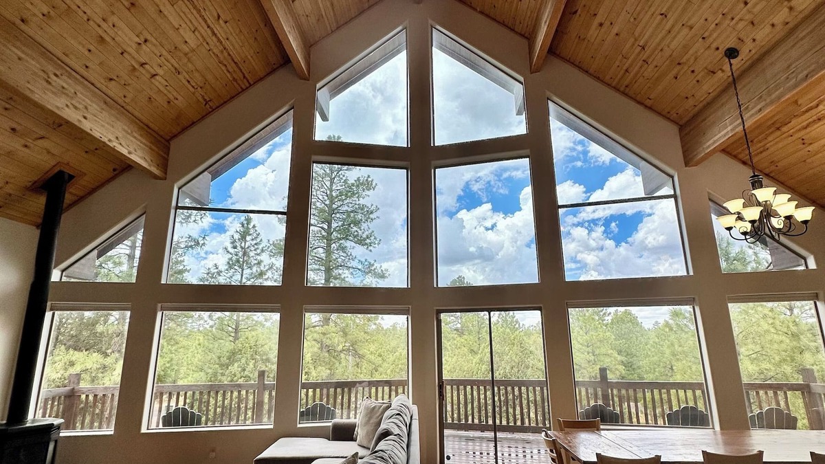 Happy Jack Cabin | Large Cabin, Cozy Happy Jack Retreat!
