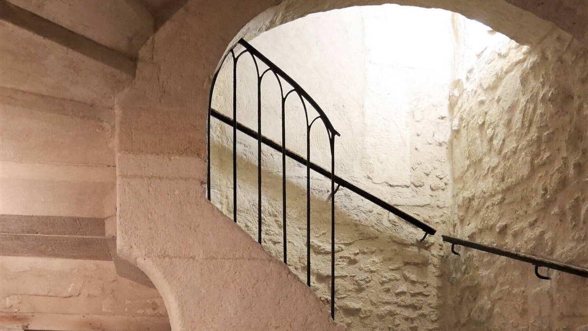 Montpellier City-Centre Apartment | LARGE COZY SUITE IN THE MEDIEVAL CENTER OF MONTPELLIER