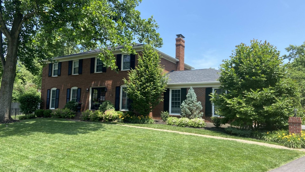 Northfield House | Large Derby or PGA Championship rental home with pool!