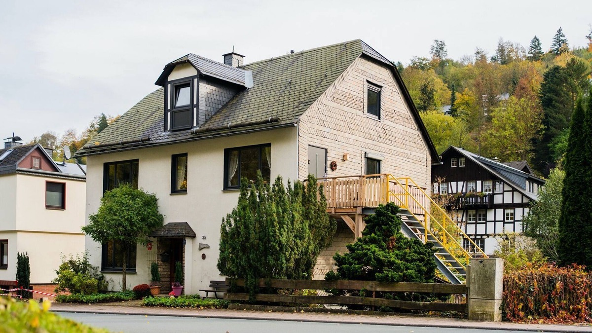 Schwalefeld House | Large, detached holiday home in Willingen with garden