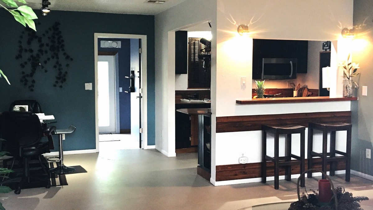 North Port House | Large dogs welcome! Cozy & private 2-bedroom 1.5 bath home w/oversized yard.
