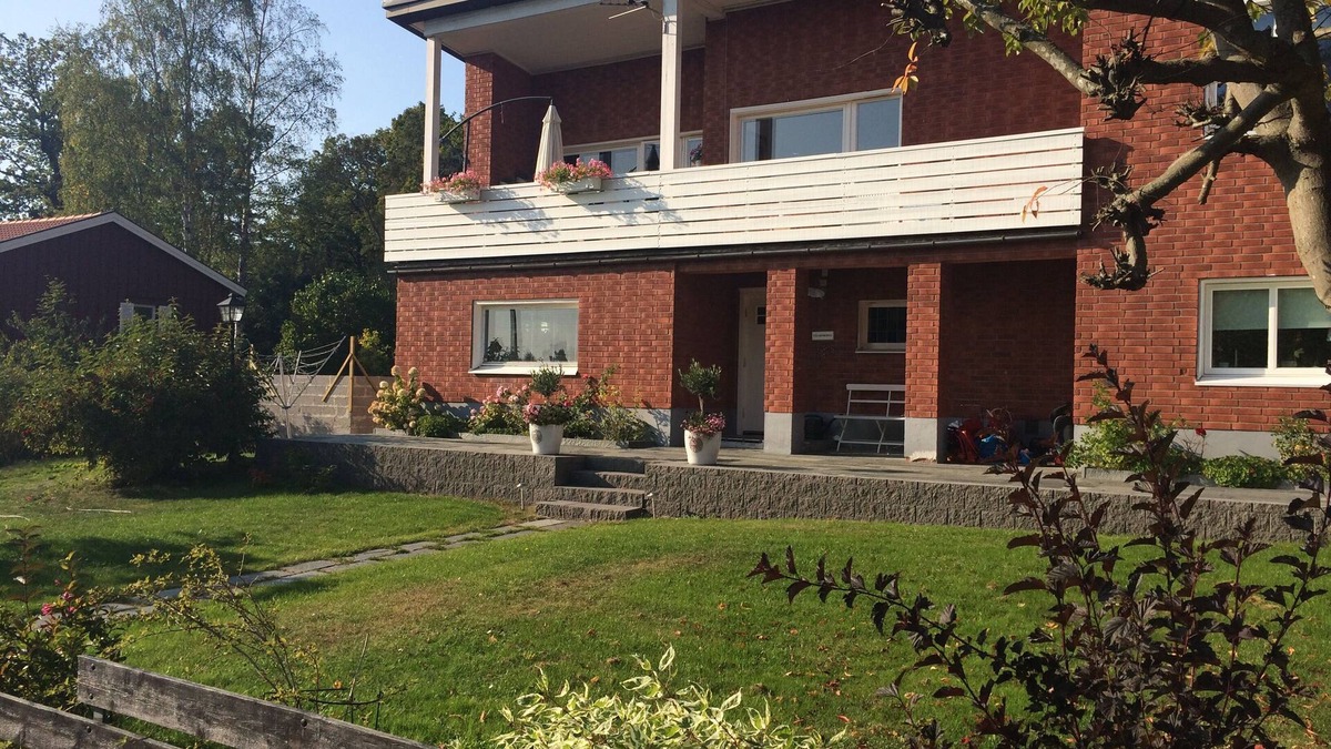 Ektorp House | Large family house with nice garden, near Stockholm city and nature