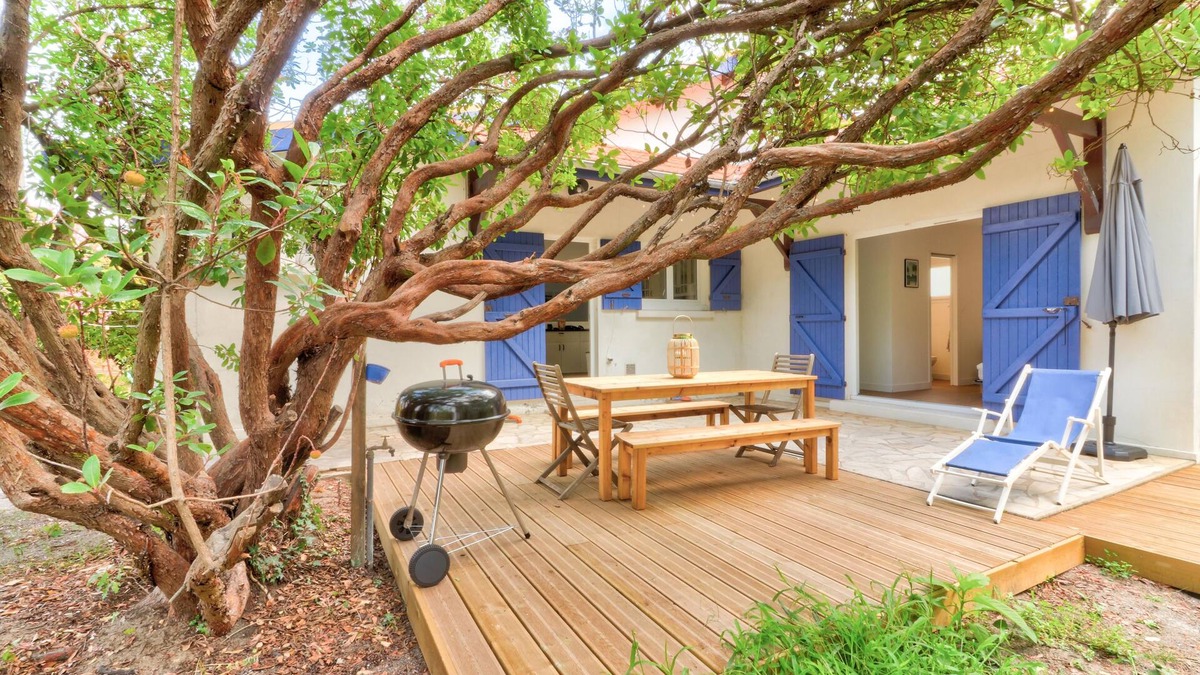 Taussat House | Large family home 200m from the lake - Taussat