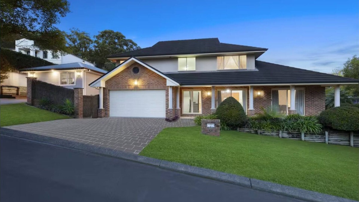 Erina House | Large Family Home