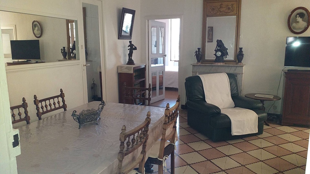 Cargese House | Large family house in the center of Cargese, sleeps 6, 3 bedrooms 100m2