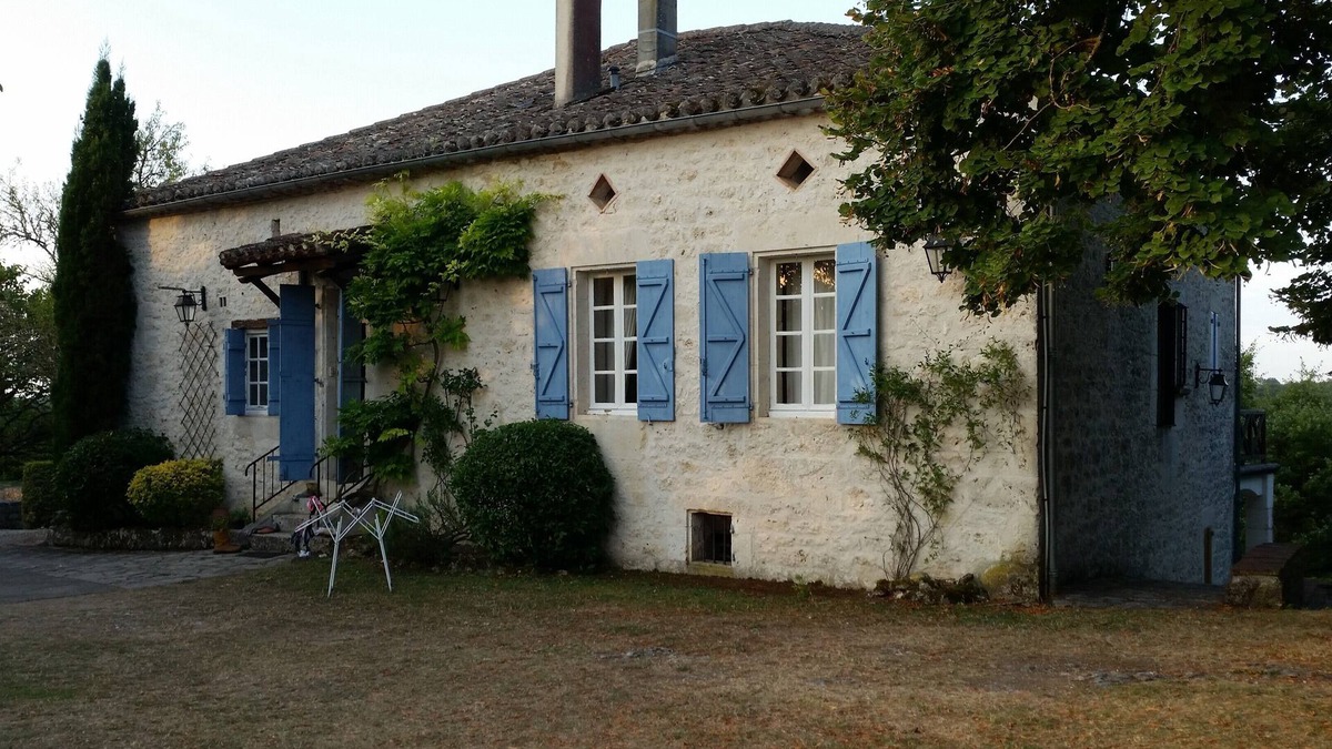 Belveze Other | Large Farmhouse in the Quercy Square 6bdrm (15p) Swimming pool Tennis Quiet guaranteed.