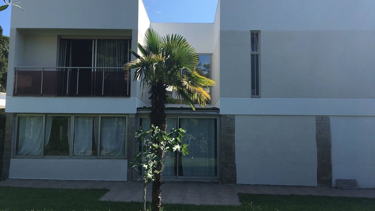 Biot Condo | large flexible villa near the sea and all amenities