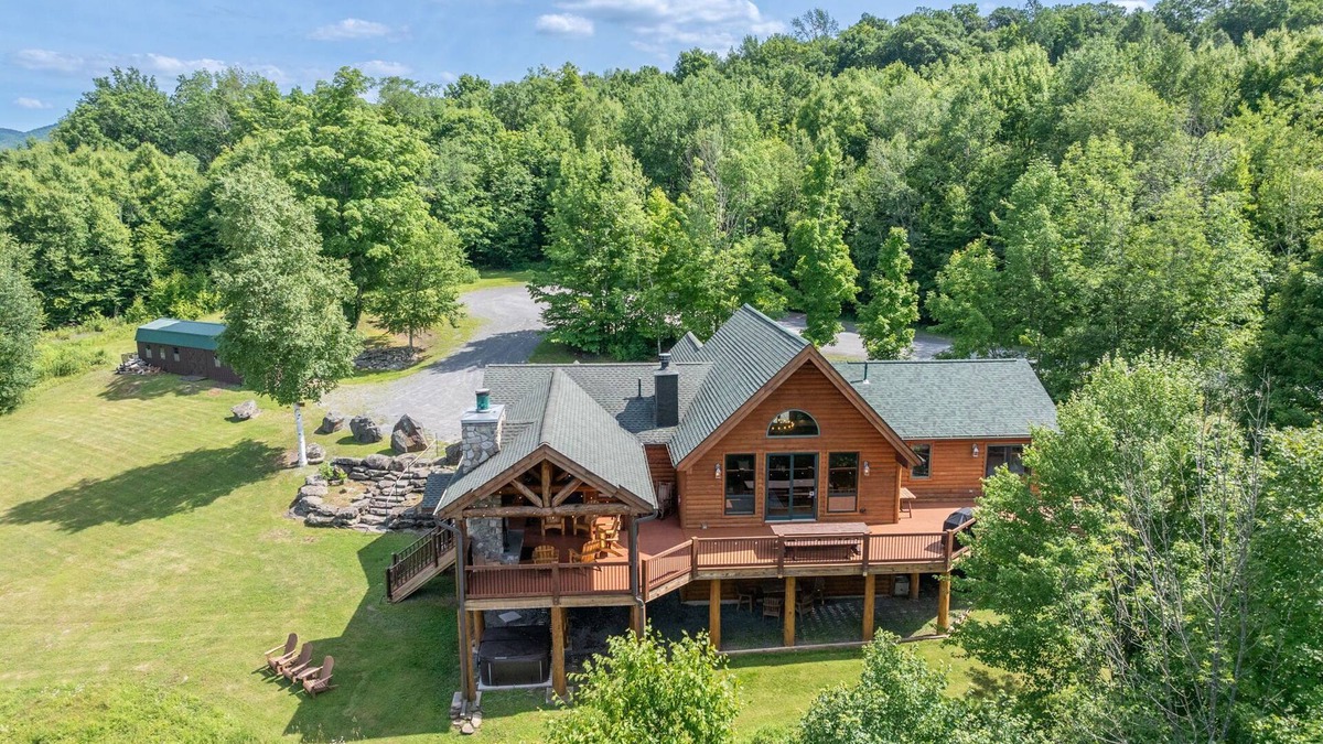 Prattsville House | Large Group Catskills Mountain Retreat near Hunter and Windham Mountains