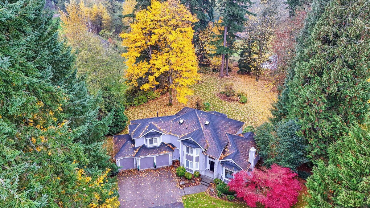 Seattle Hill-Silver Firs Cottage | Large Group Getaway: Spacious Snohomish Home!