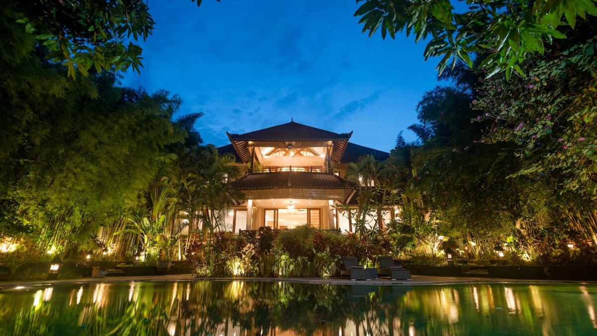 Berawa Villa | Large Groups,9 BDR,Close To Beach,Great Inclusions