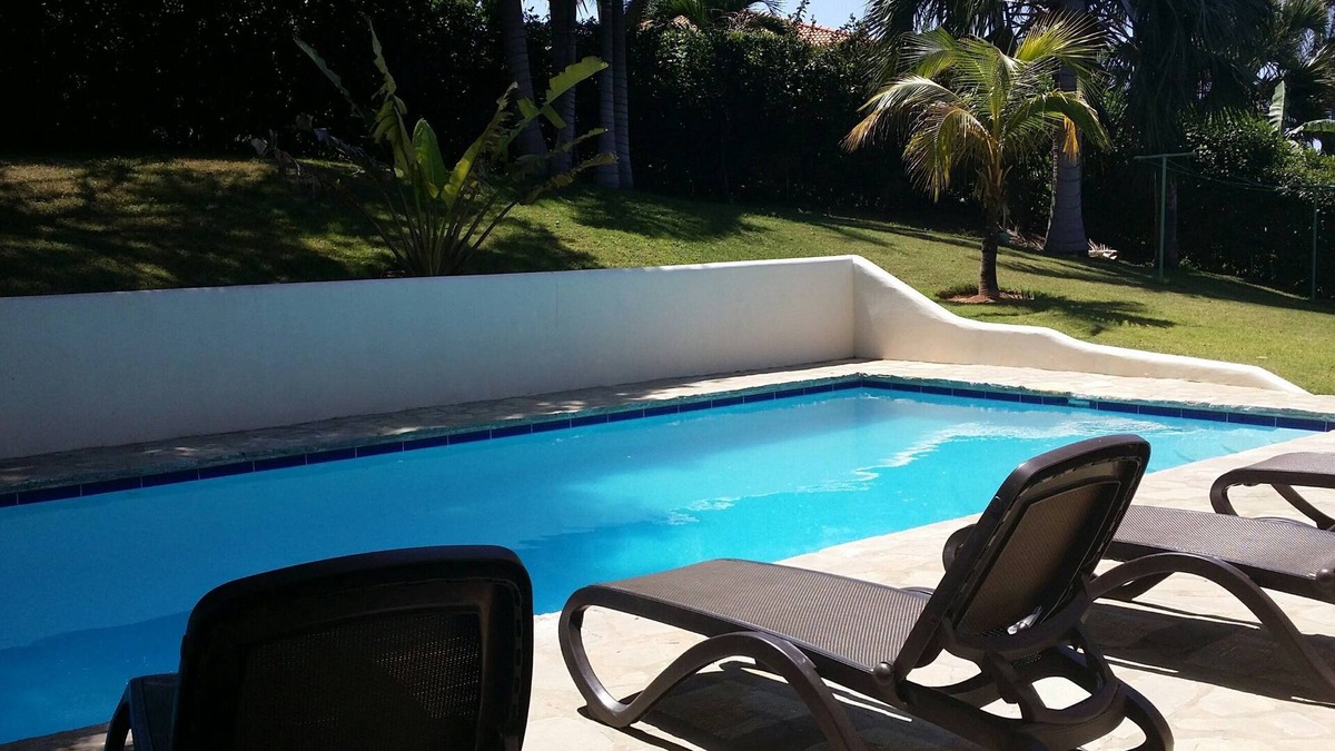 El Batey Villa | Large Guest-Friendly Villa with Private Pool, Wi-Fi, Near Beach, Shops, Clubs!
