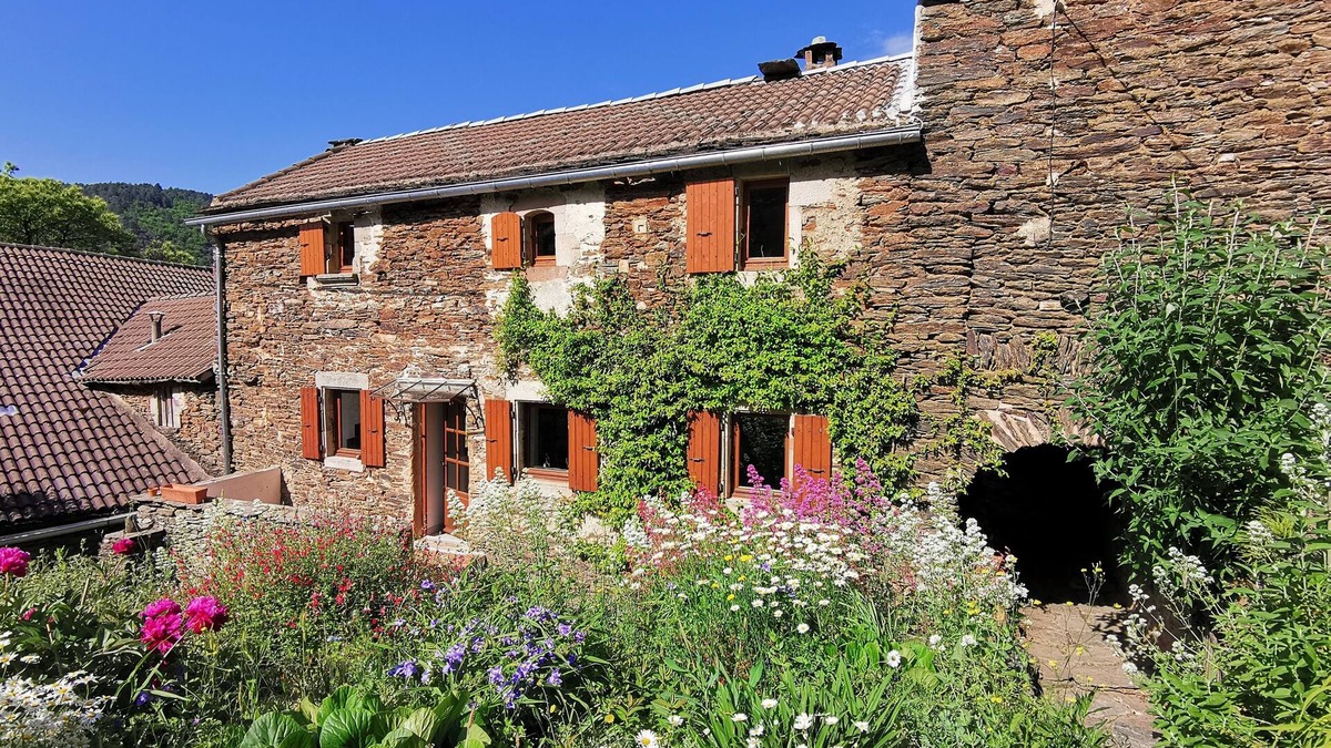 Saint-Pierre-Saint-Jean Other | LARGE HOUSE TO SHARE WITH FRIENDS