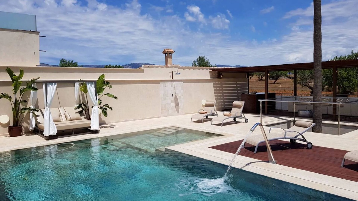Establiments Villa | Large Holiday rental near Palma - Mallorca