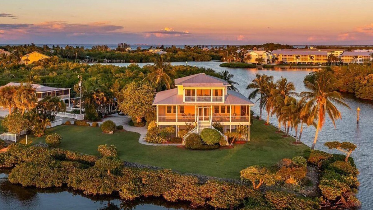 Bokeelia House | Large home on private penninsula with waterfront and views on three sides.