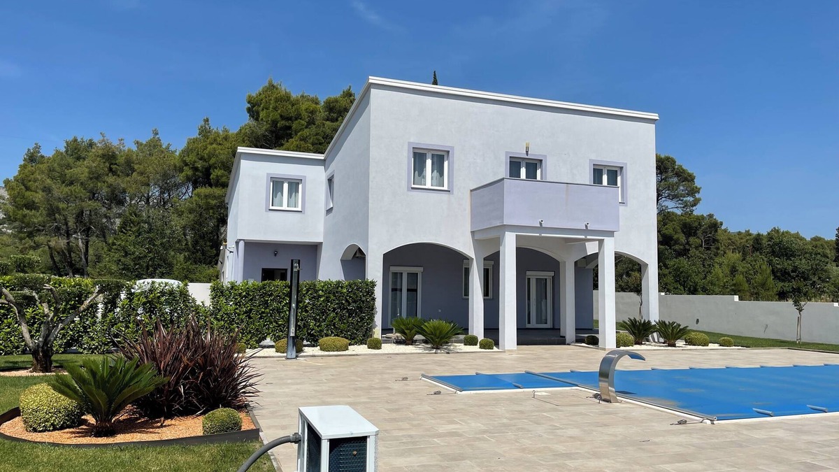 Sibenik House | Large house with swimming pool