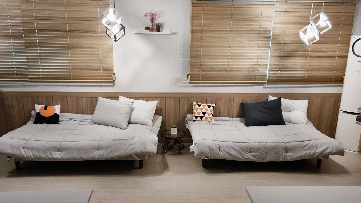 Bucheon House | Large house for families with a small movie theater