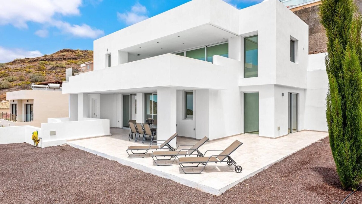 Costa Adeje House | Large house on the coast suitable for 8 people