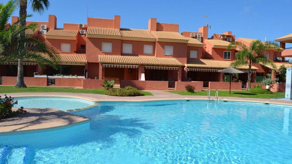Mar de Cristal House | Large house with patio, pool views, free wifi, satellite tv, parking