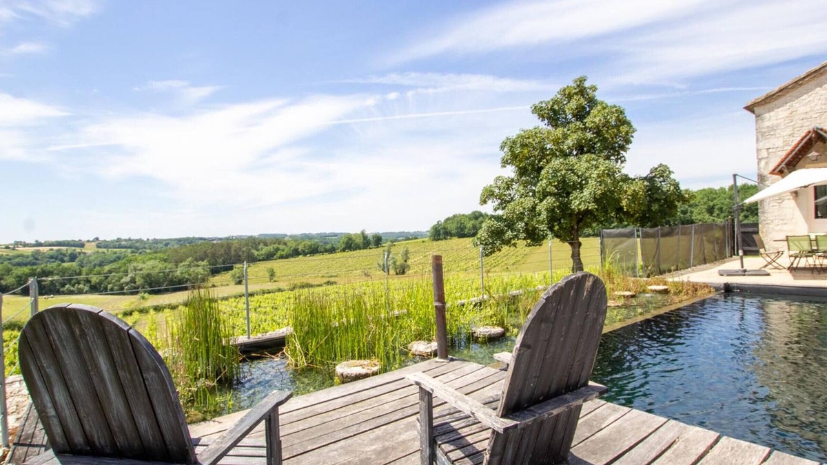 Pomport Cottage | Large house with natural pool and garden in Dordogne