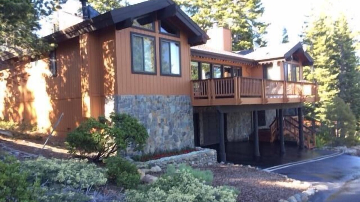 Meeks Bay House | Large Lake View Home in Tahoma nfor 1-12 months lease. No short term available.