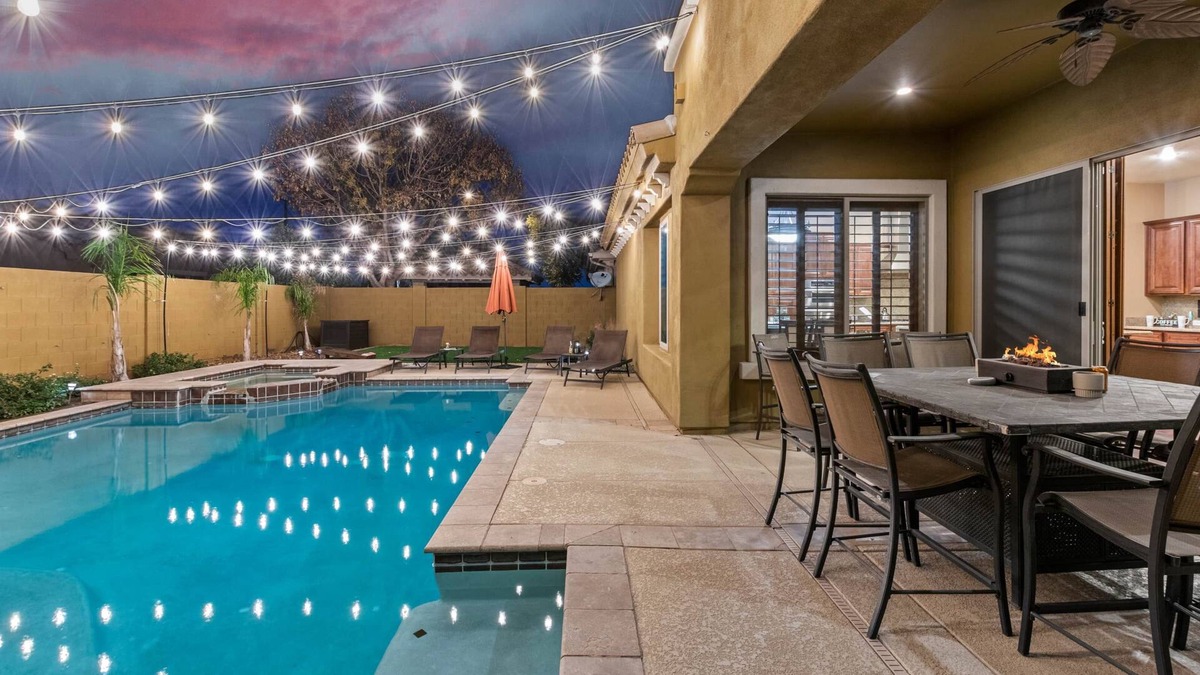 Power Ranch House | Large, Lovely Family Home in Gilbert with pool/spa
