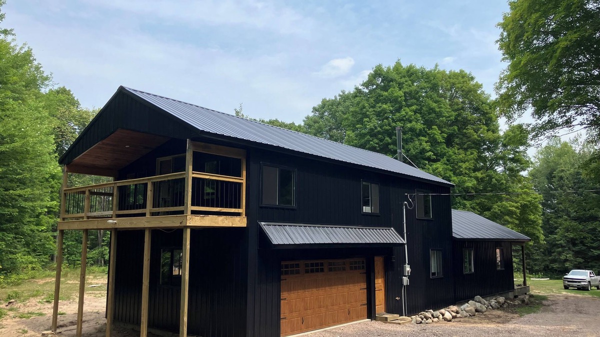 Hulbert Township House | Large luxury cabin way back in the woods on ORV trail