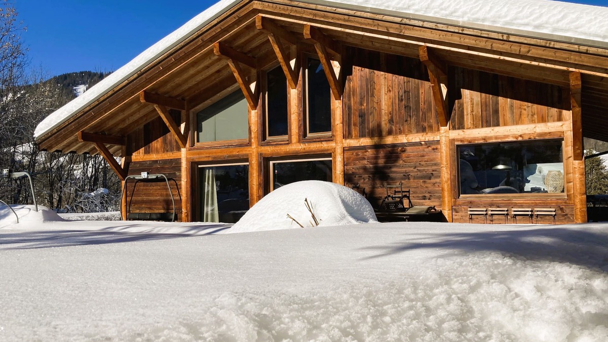Flumet Ski Chalet | Large luxury chalet Megève
