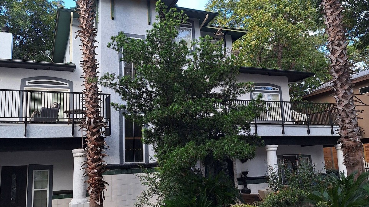 Seguin House | Large Mediterranean pool, river, basketball, sleeps 26, 8 bedrooms