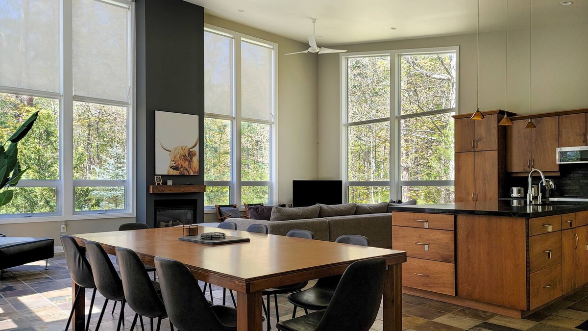 Grand Bend Cottage | Large Modern/Rustic Cottage-Walk to Private Beach
