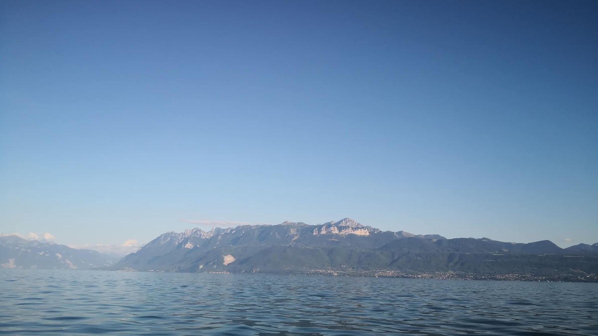 Thollon-les-Memises Apartment | Large mountain flat with a stunning view of Lake Geneva