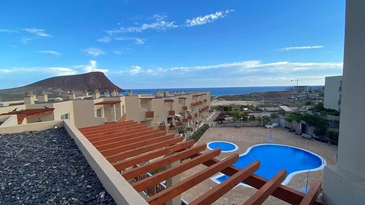 Granadilla de Abona Apartment | Large ocean view apartment! La Tejita El Medano