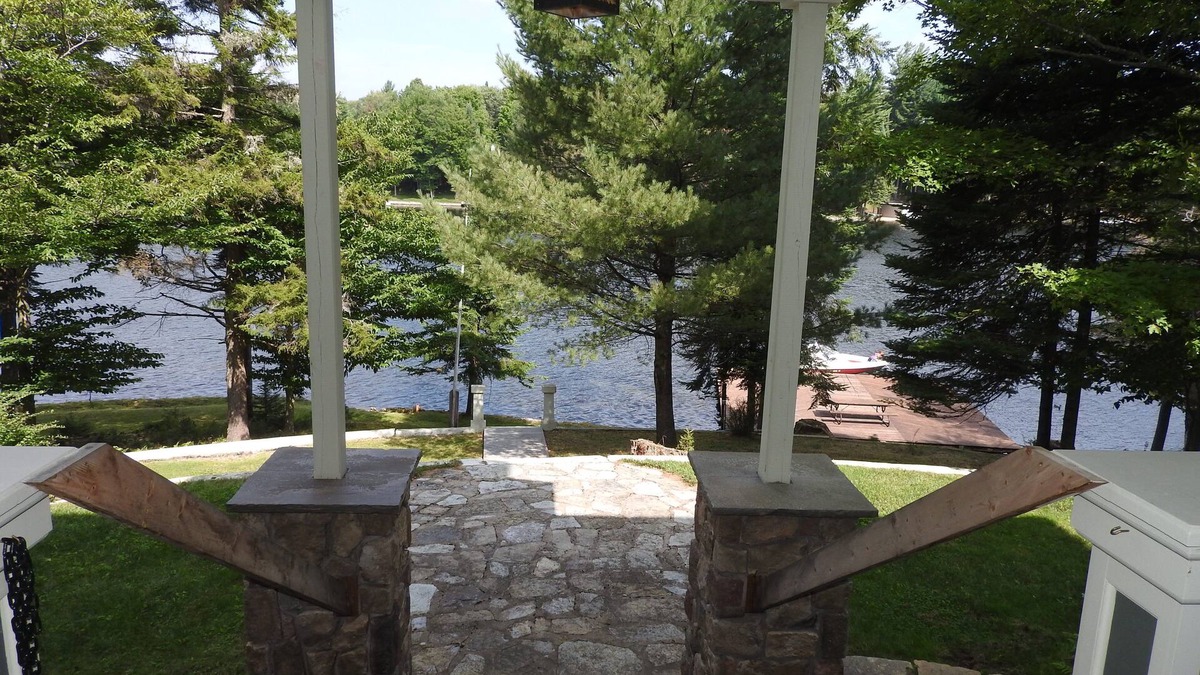 Old Forge House | Large Old Forge Waterfront Victorian With Dock