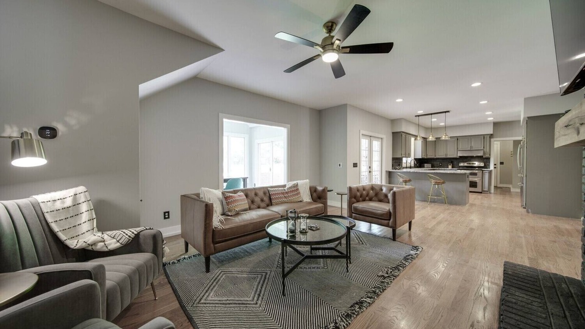 Pinehurst House | Large Pinehurst home tucked away in a quiet setting with private outdoor pool.