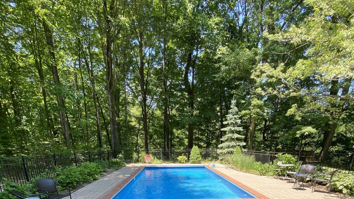 Three Oaks House | Large pool, hot tub, 5 BR, fire pit, playground; 8 min to Three Oaks & Beach