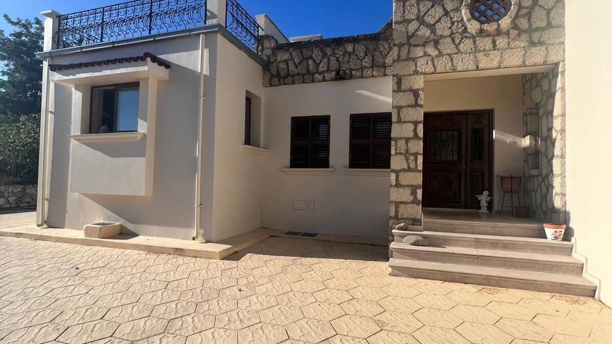 Zeytinlik Villa | Large Private Bungalow Villa Family Friendly