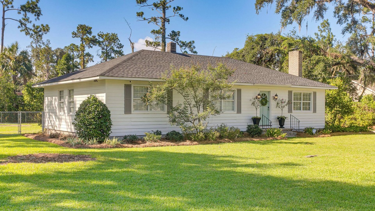 Valdosta House | Large Private Yard: Home < 3 Mi to Dtwn Valdosta!