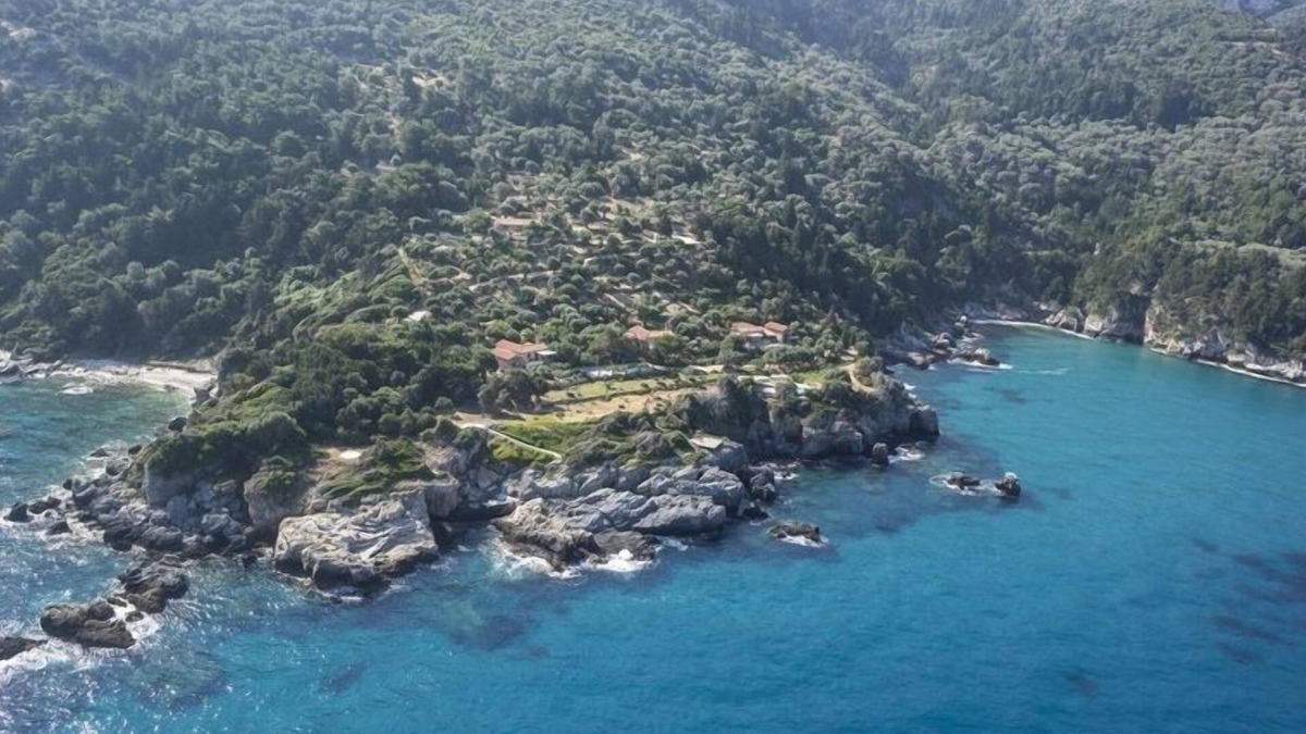 Karlovassi Villa | Large rental Estate Samos luxury rental estate - Greece