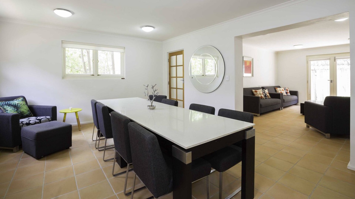 Wollstonecraft House | Large spacious duplex - perfect for families