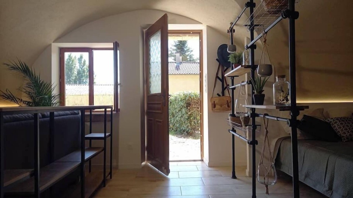 Montboucher-sur-Jabron Apartment | Large studio with garden and free parking