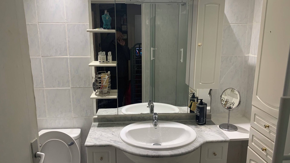 Bois Guillaume Bed & Breakfast | Large studio with garden 10 minutes from LE SPOT town center and RER D station