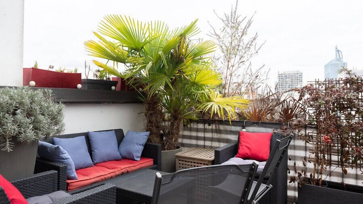 Faubourg de l'Arche Apartment | Large studio with terrace and view of La Défense