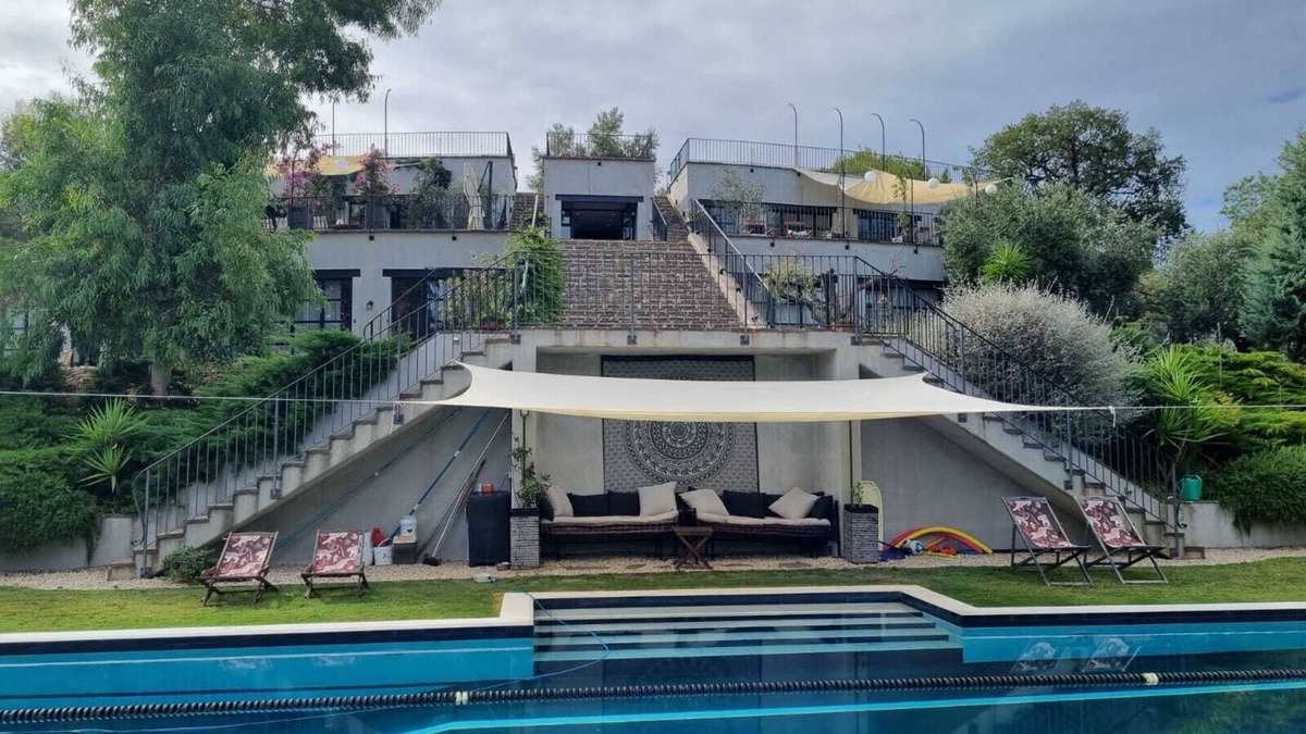 Villalfonsina House | Large Unique - 8 double rooms ensuite - 25 m Pool - Gym - Sea and Mountain close