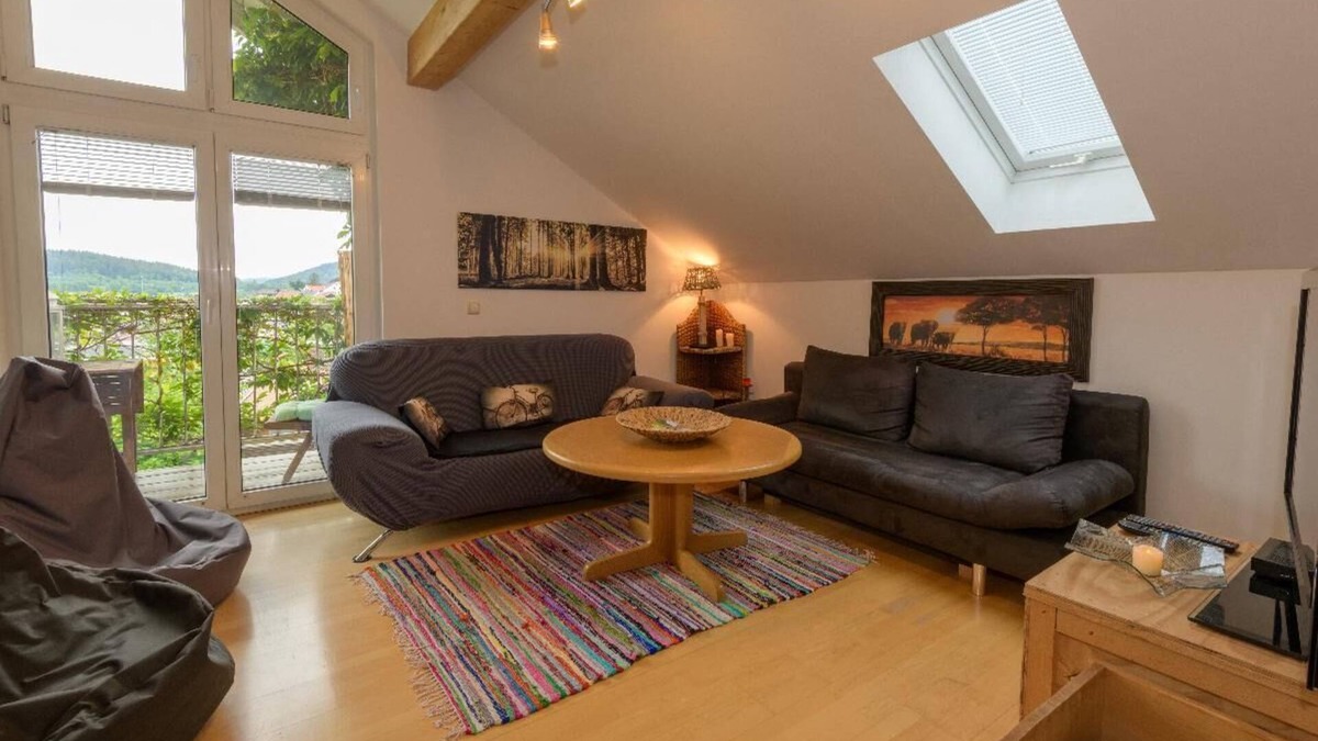 Bodenmais Apartment | Large vacation apartment (105 sqm) with wood-burning stove and south-facing balcony
