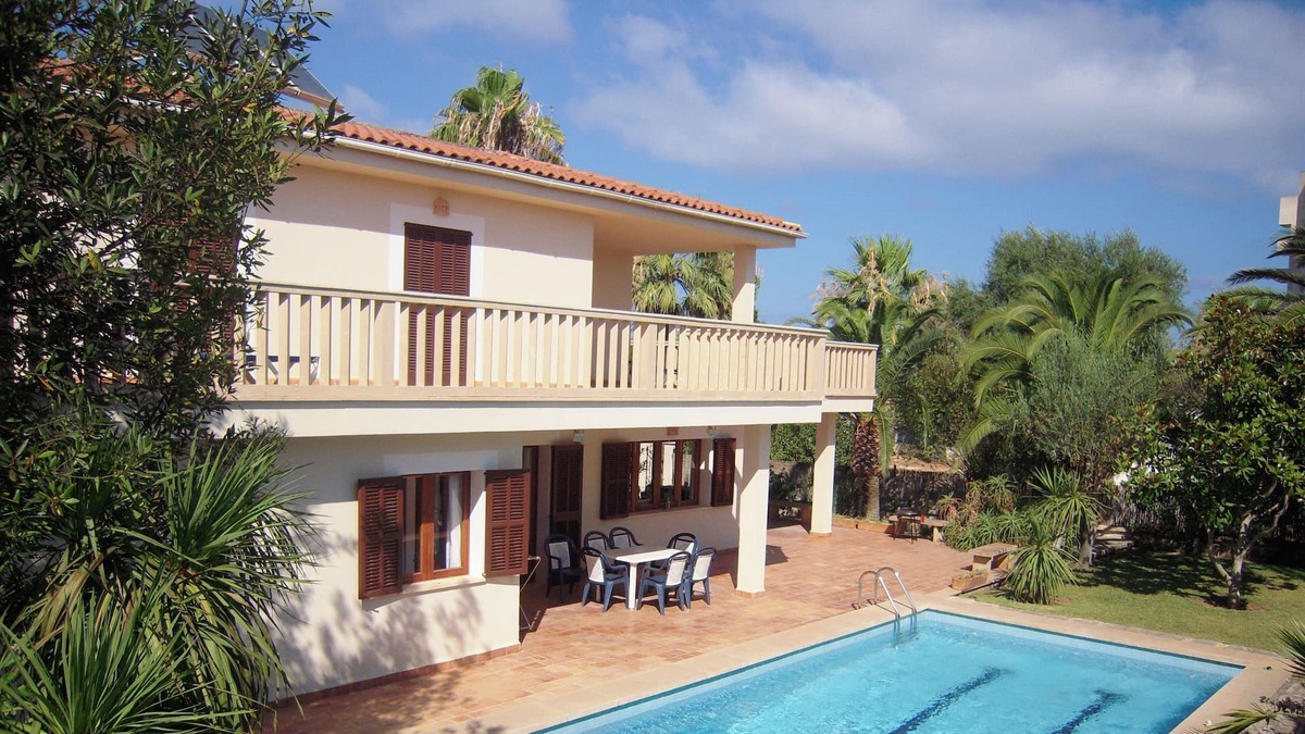 Sa Coma House | Large villa 150 beach 400sqm, pool, 6 bedrooms, 4 bathrooms, 1WC, WIFI