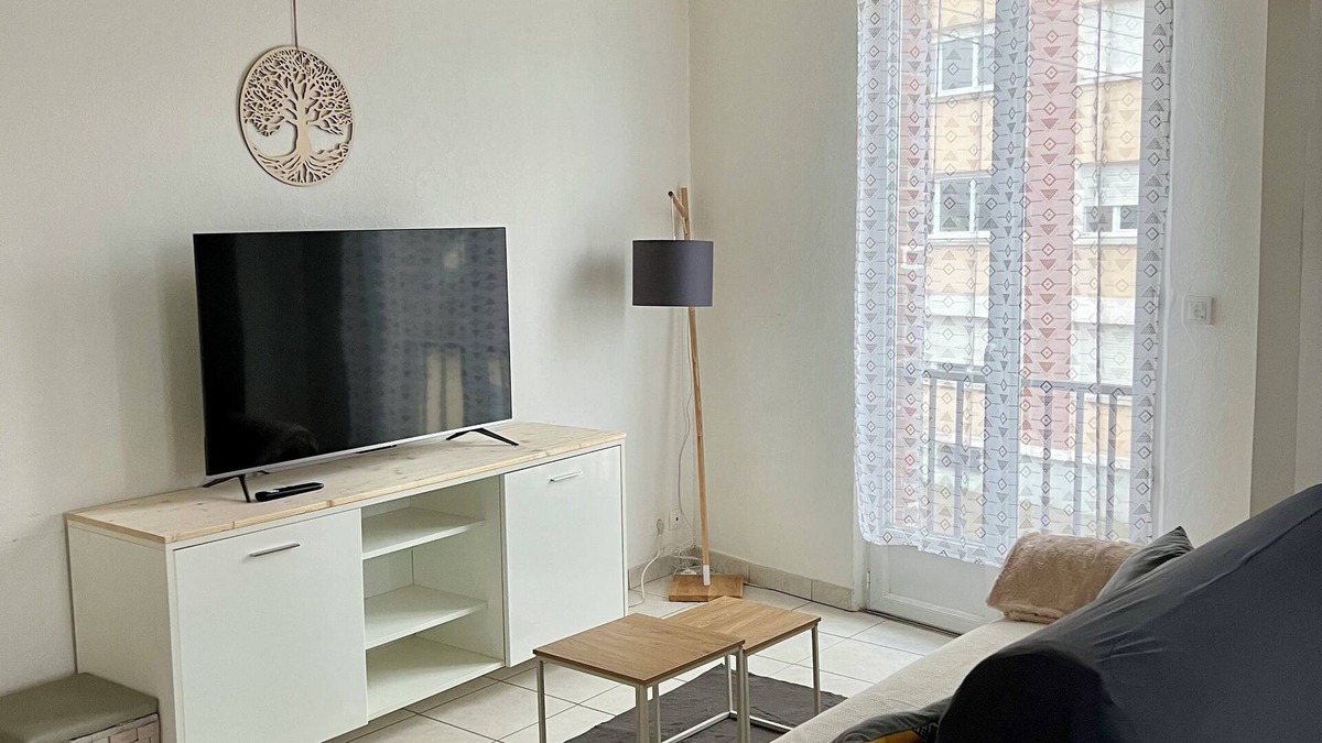 Sens Apartment | Large, well-located T3 with 2 bathrooms